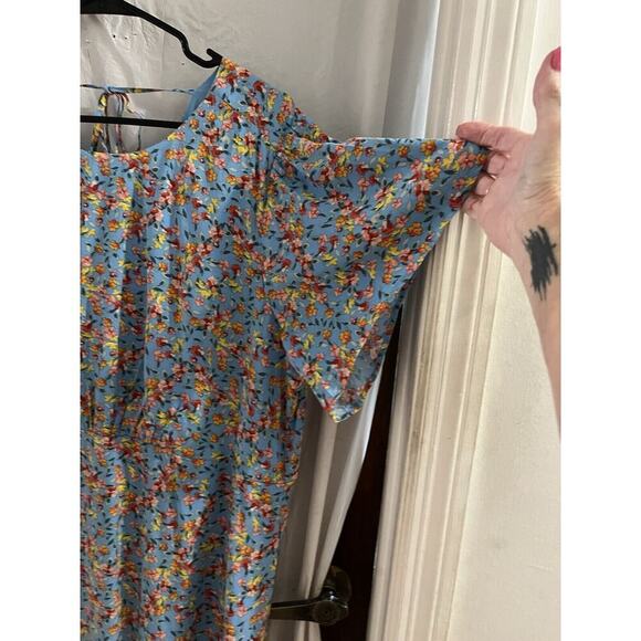 Loft Plus Blue Floral Midi Dress Tie Back Flutter Sleeve Sz 16 Cottagecore - Picture 2 of 9